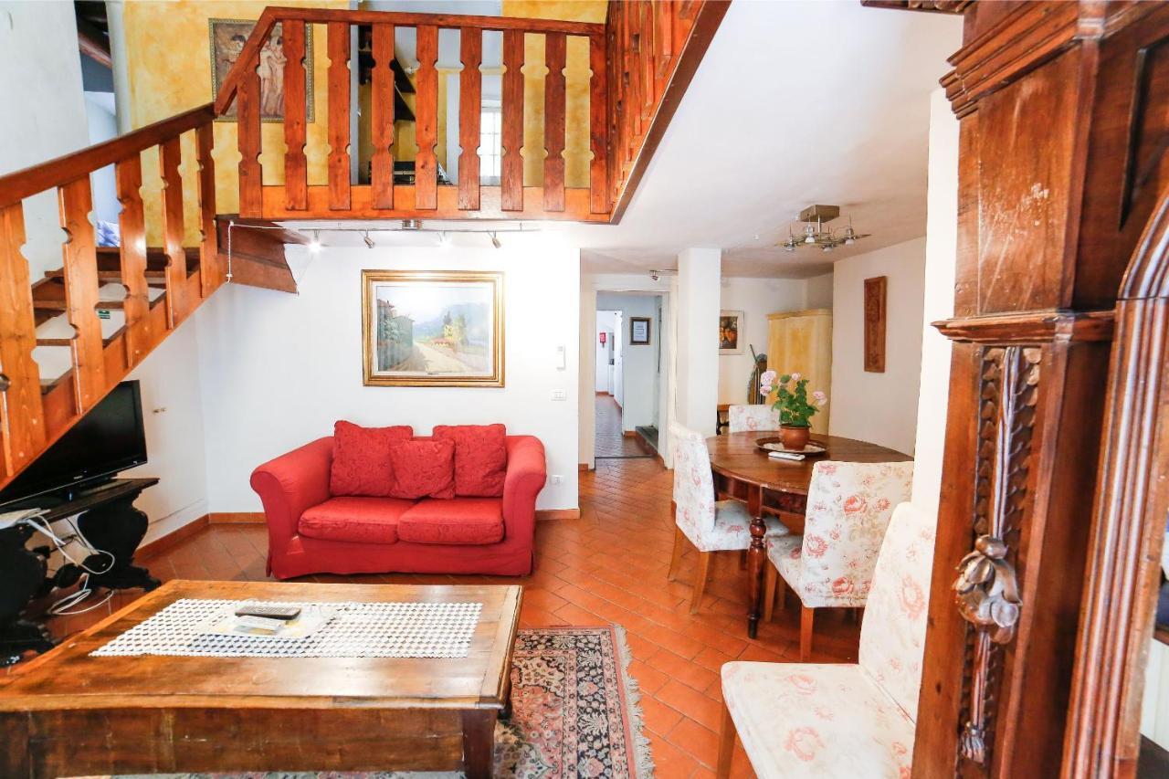 Traditional Apt Close To The Duomo - Private Yard! 피렌체 외부 사진